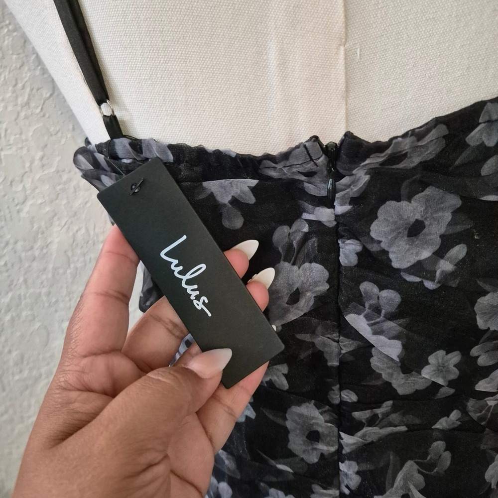 Lulus Floral Mesh Ruched Bodycon Mini Dress NWT M Black Gray Party Night Out - Picture 7 of 10